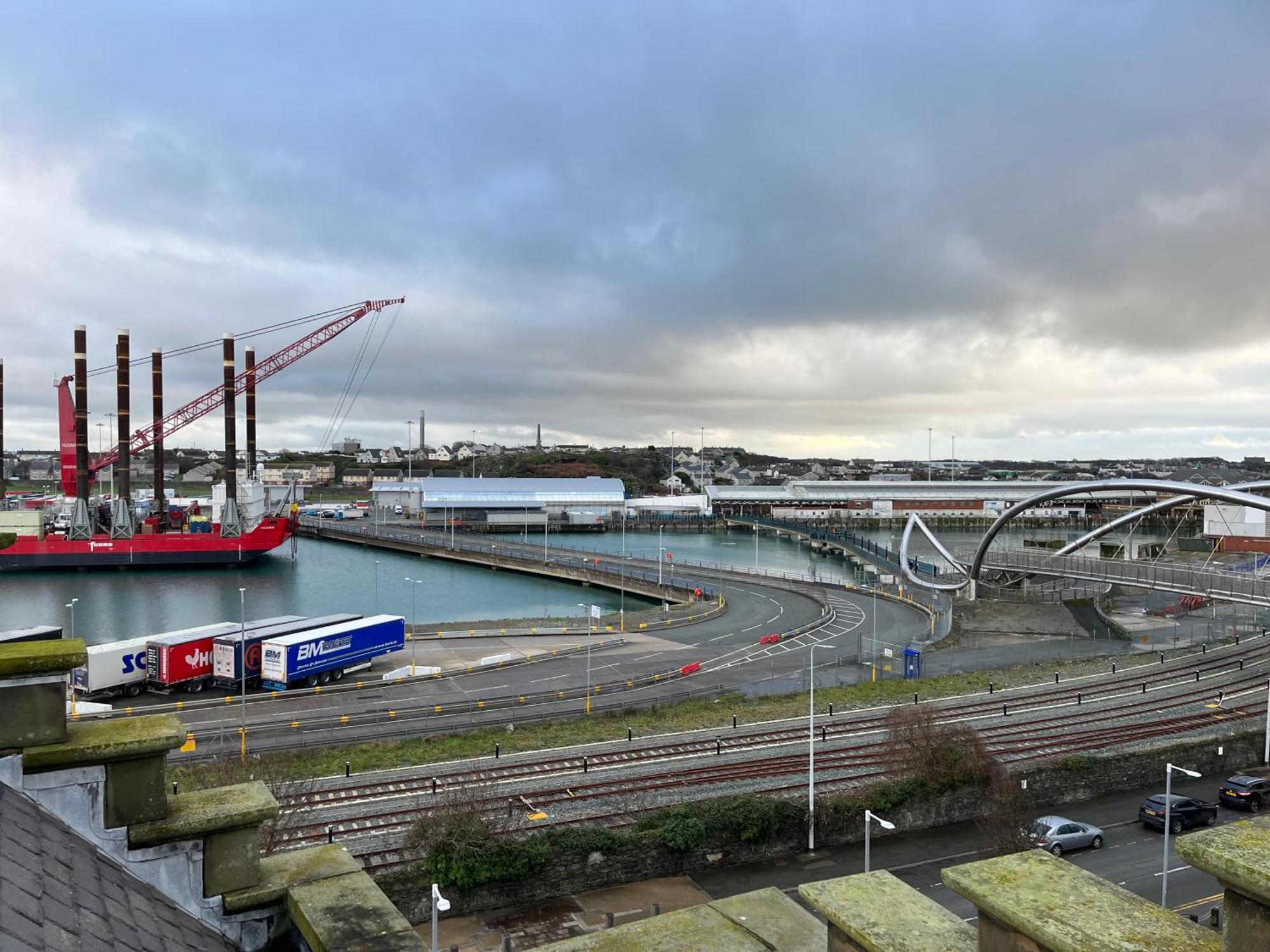 Lower Harbour Watch ホーリーヘッド エクステリア 写真